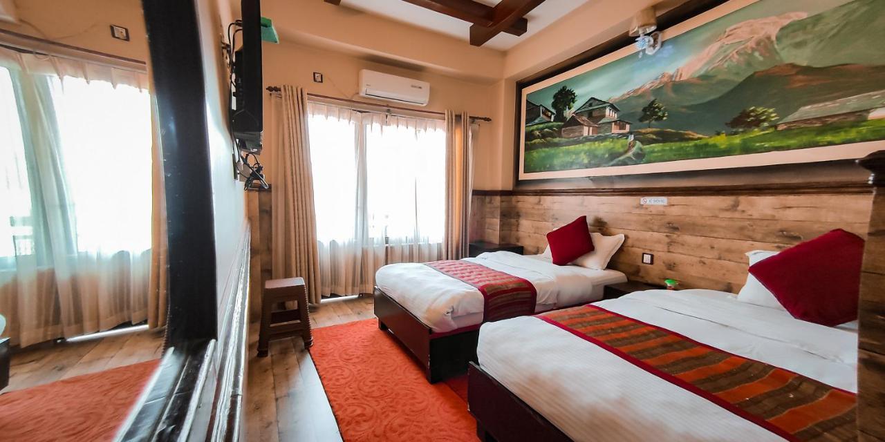 Hotel Forest Lake Backpackers' Hostel Pokhara Exterior foto