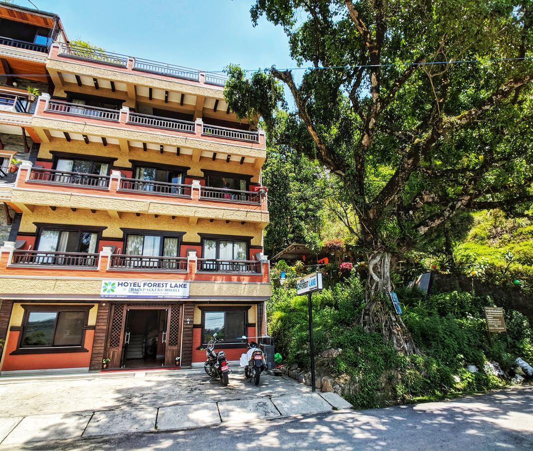 Hotel Forest Lake Backpackers' Hostel Pokhara Exterior foto